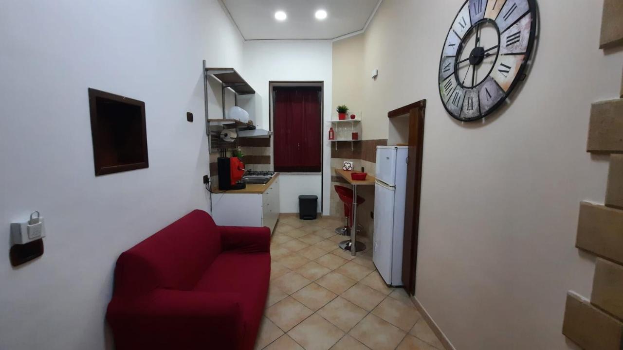 White Home 2 San Gregorio 14 เนเปิลส์ ภายนอก รูปภาพ